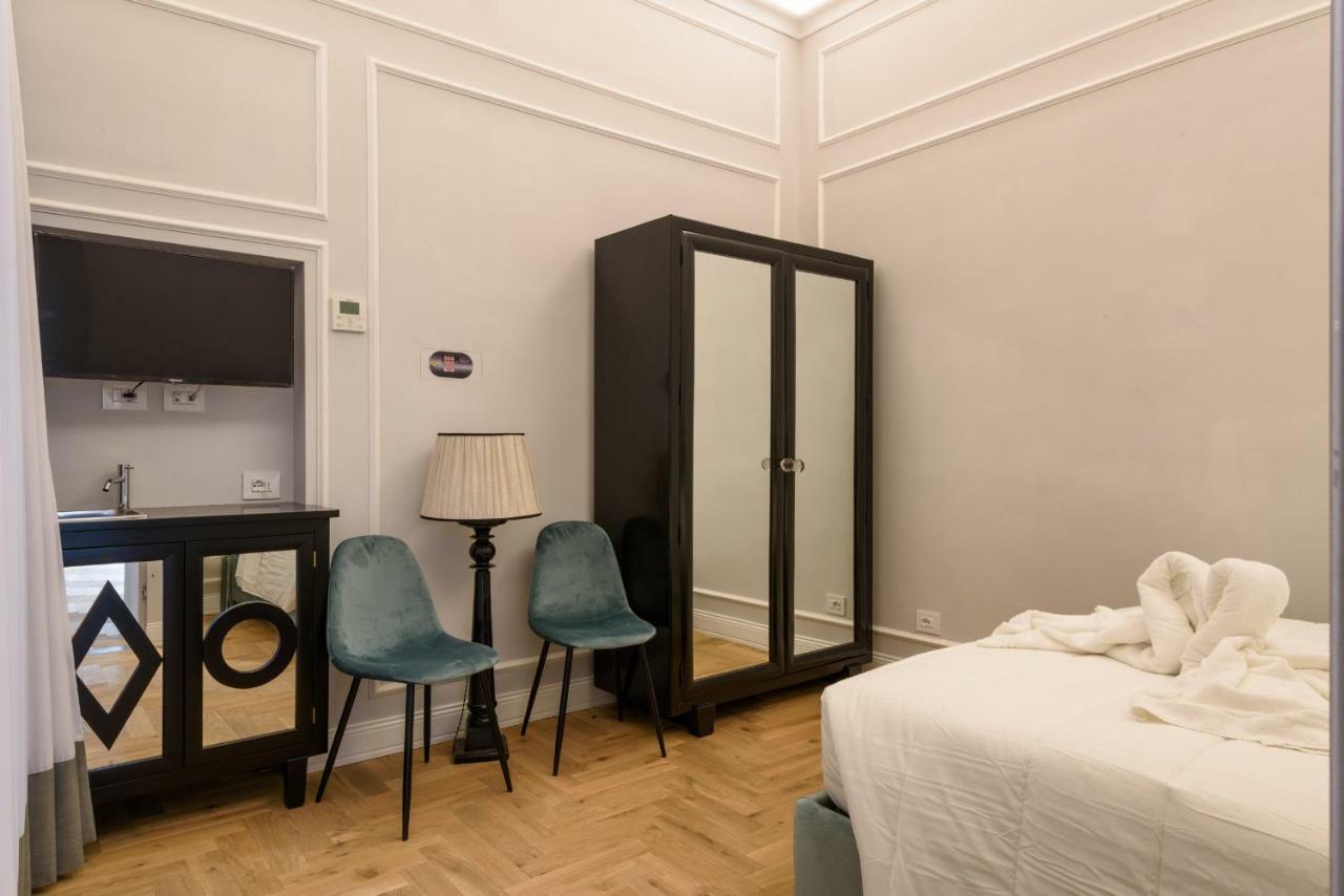 Vivaldi Luxury Suites Florenţa Exterior foto
