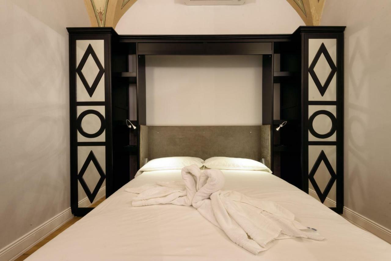 Vivaldi Luxury Suites Florenţa Exterior foto