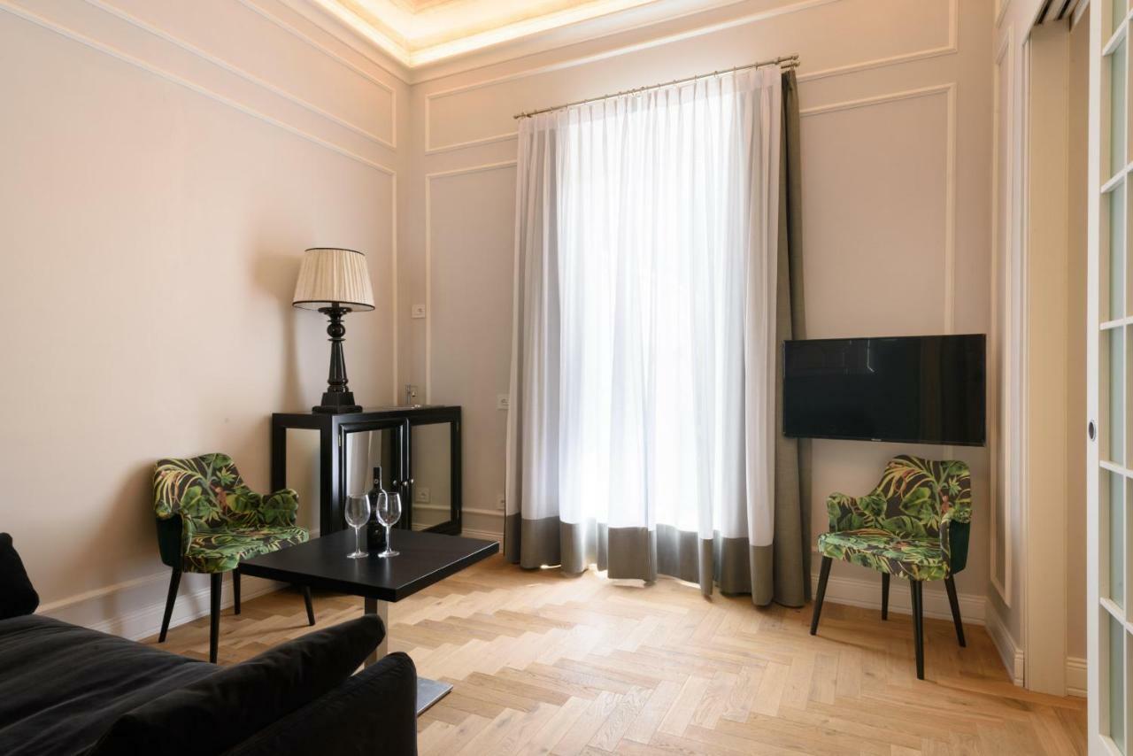 Vivaldi Luxury Suites Florenţa Exterior foto